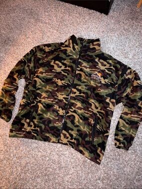 Trinity Camouflage Fleece Jacket - Green, Brown, Black levi bent lee